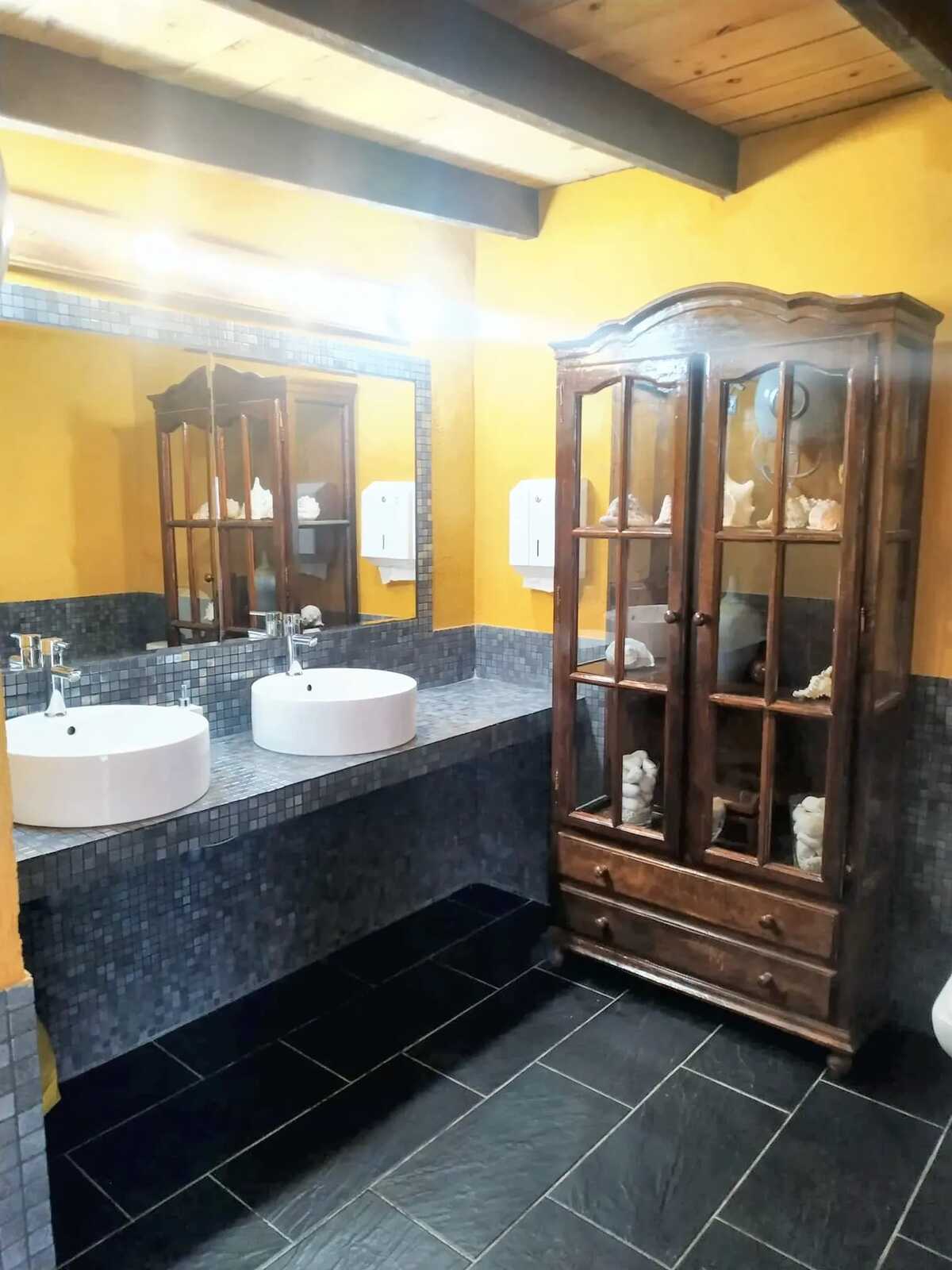 Villa élégante à Rubí avec piscine privée et jardin - Photo 15