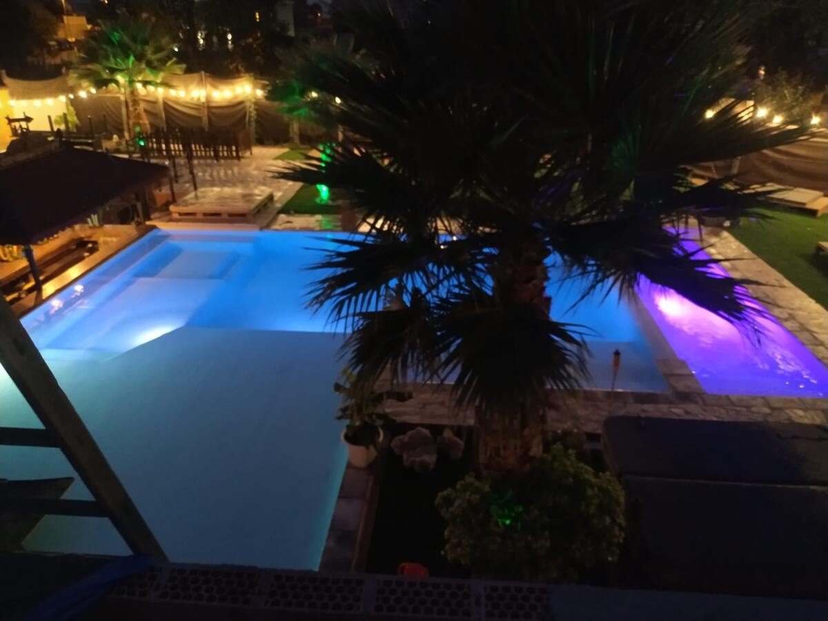 Villa élégante à Rubí avec piscine privée et jardin - Photo 17