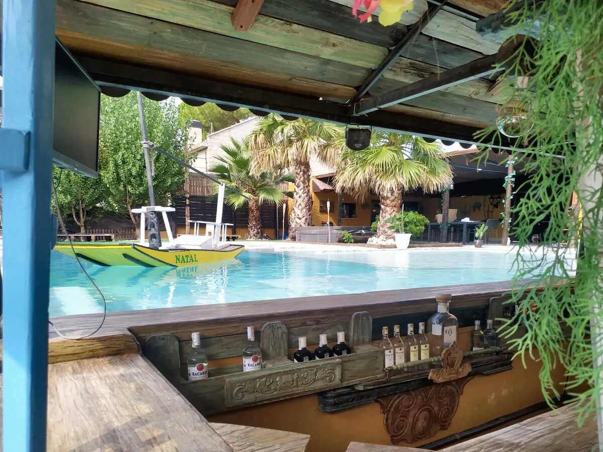 Villa élégante à Rubí avec piscine privée et jardin - Photo 25