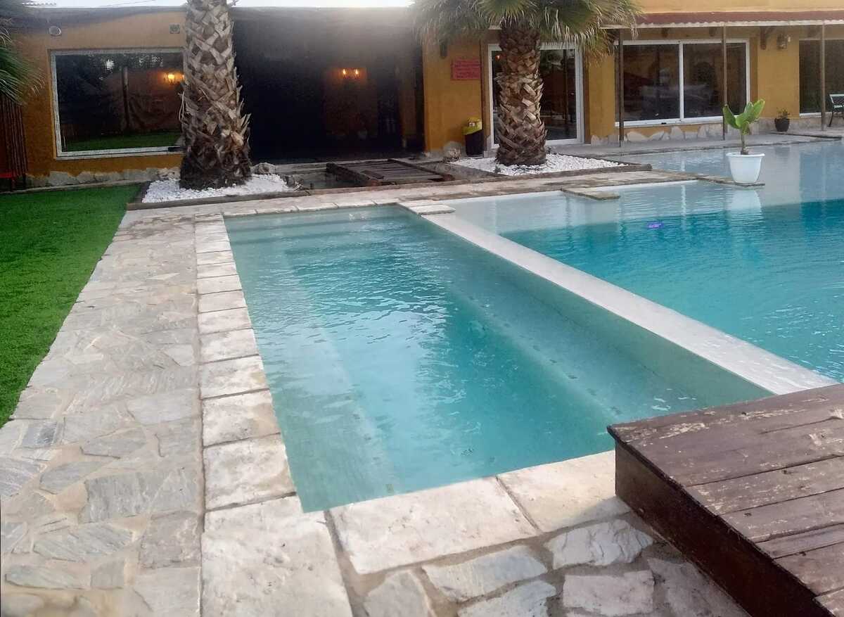 Villa élégante à Rubí avec piscine privée et jardin - Photo 46