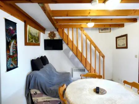 Charmante maison familiale à Gruissan avec terrasse ensoleillée - Photo 2