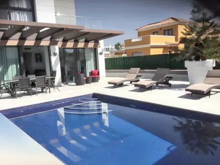 Location villa à Guardamar del Segura, Villa élégante à Guardamar del Segura avec piscine privée