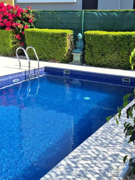 Villa à Guardamar del Segura : piscine privée et jardin clos : photo 9