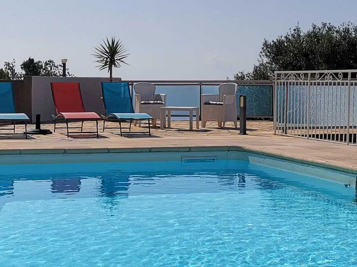 Appartement 100 m² vue mer, terrasse et piscine privée - Photo 35