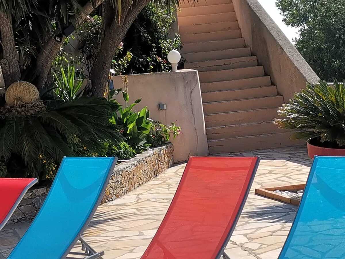 Appartement 100 m² vue mer, terrasse et piscine privée - Photo 37