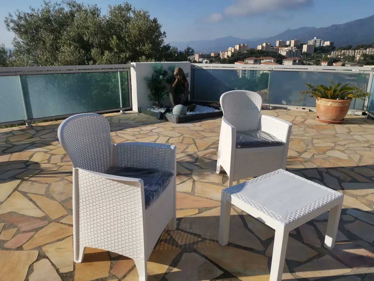 Appartement 100 m² vue mer, terrasse et piscine privée - Photo 38