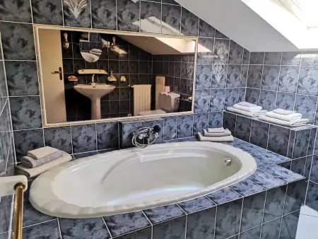 Appartement Vue Mer à Bastia, terrasse et piscine privée. - Photo 4