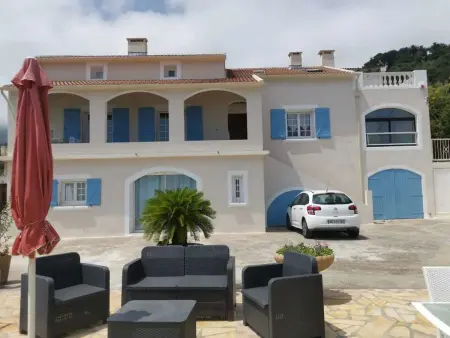 Appartement Vue Mer à Bastia, terrasse et piscine privée. - Photo 11