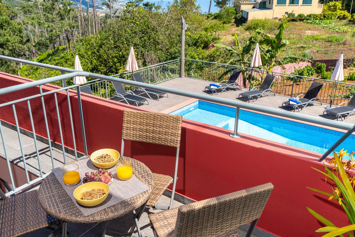 Appartement 150 m² à Prazeres, piscine année - Photo 3