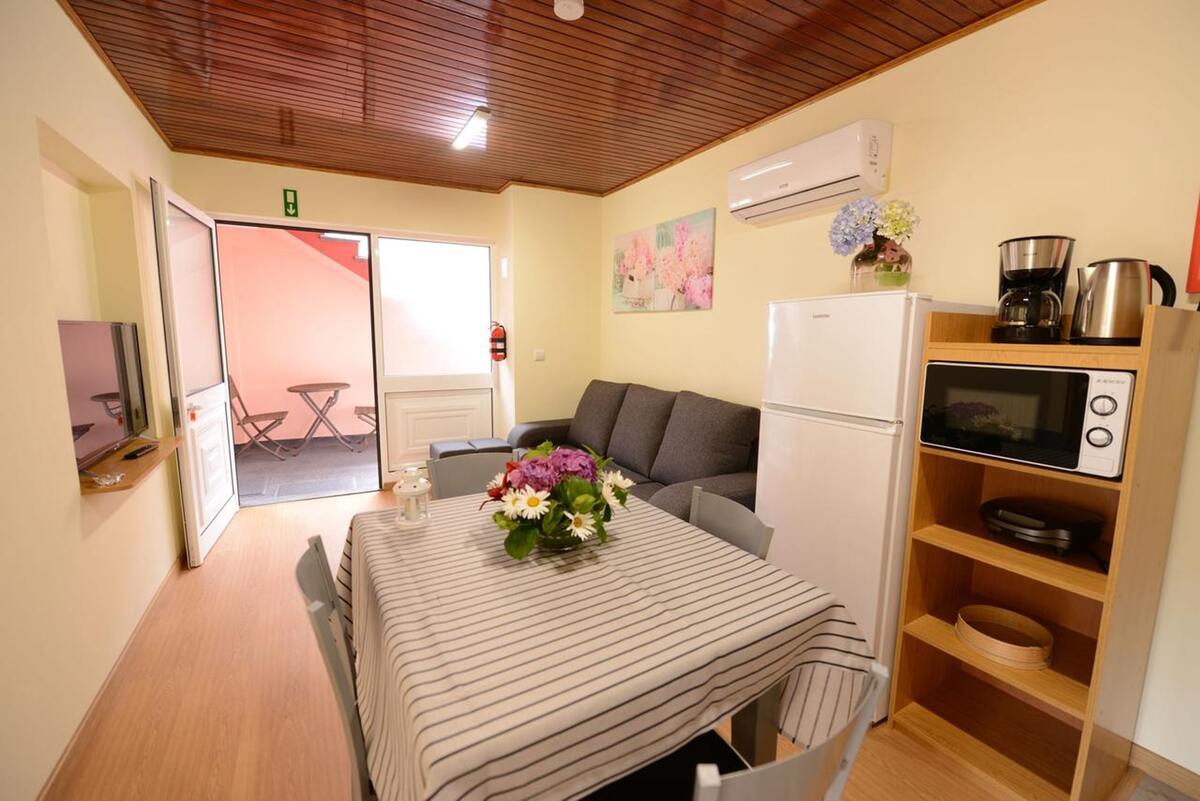 Appartement 150 m² à Prazeres, piscine année - Photo 4