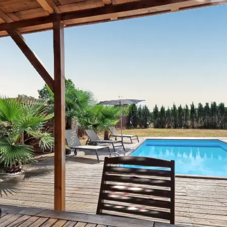 Location villa à Bazac