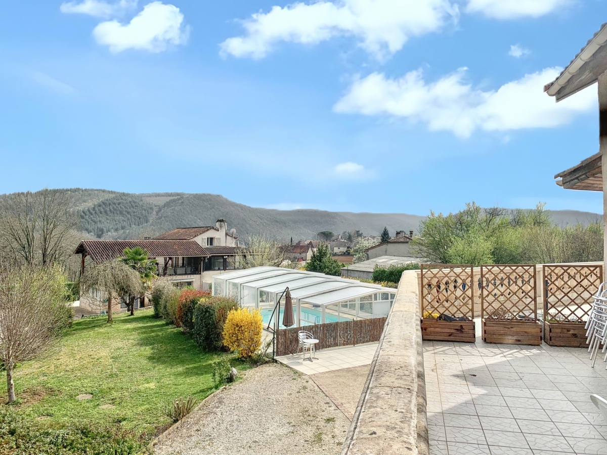 Maison 135 m² piscine partagée et vue montagne - Photo 4