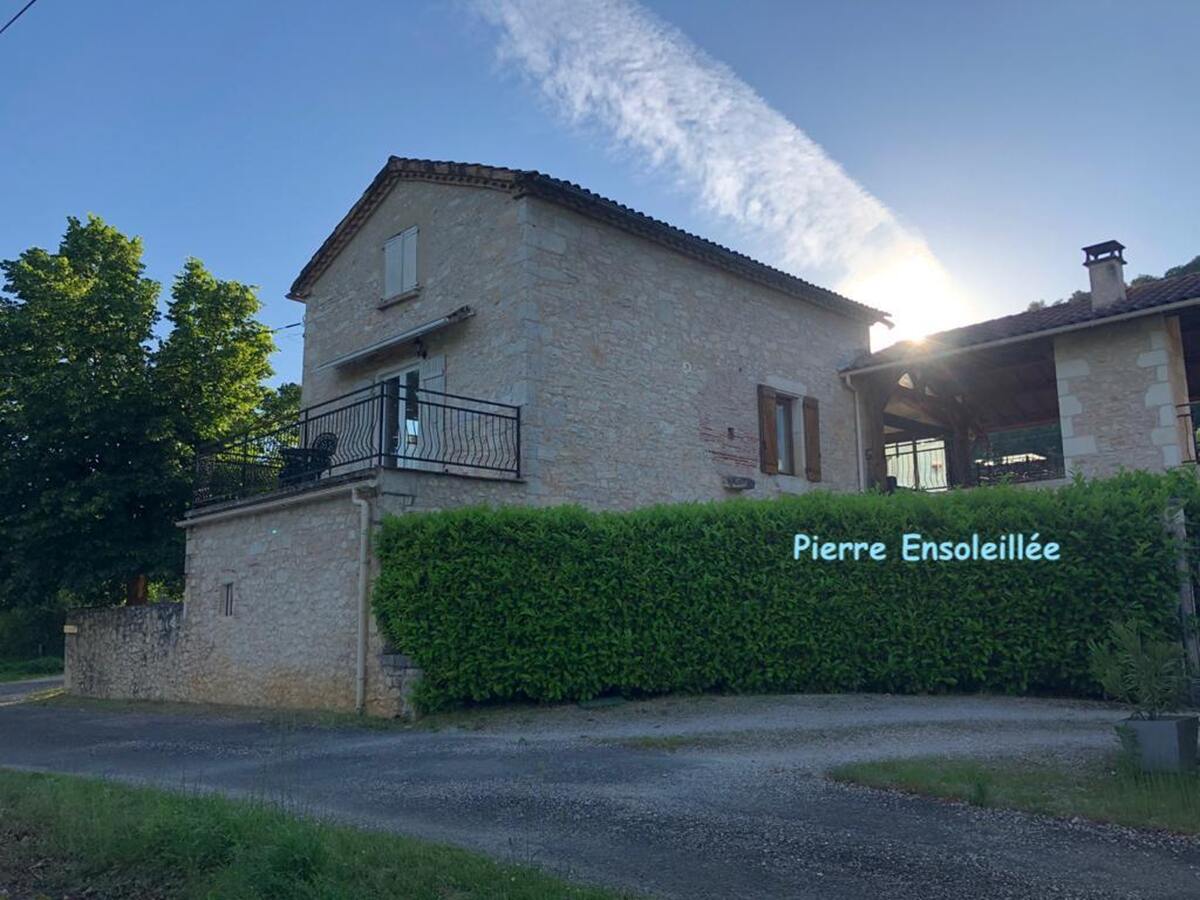 Maison 135 m² piscine partagée et vue montagne - Photo 26