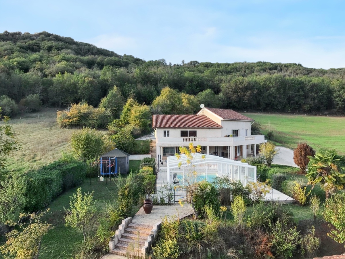 Maison 135 m² piscine partagée et vue montagne - Photo 27