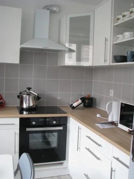 Appartement cosy avec vue mer et balcon à Toulon, 80 m² : photo 7