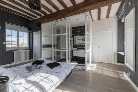 Maison 14 pers. à Mouterre-Silly : jardin clos, cheminée et 5 chambres : photo 2