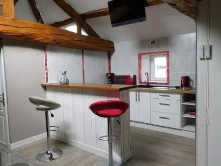 Maison 14 pers. à Mouterre-Silly : jardin clos, cheminée et 5 chambres : photo 10