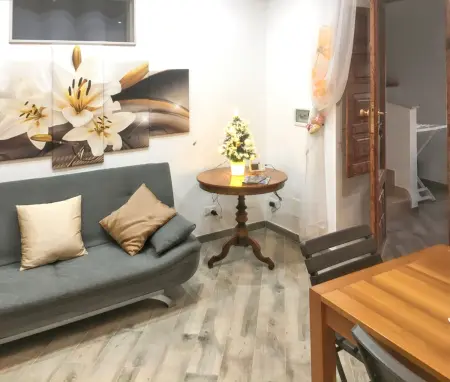 Location appartement à Carpino, Maison de charme à Carpino