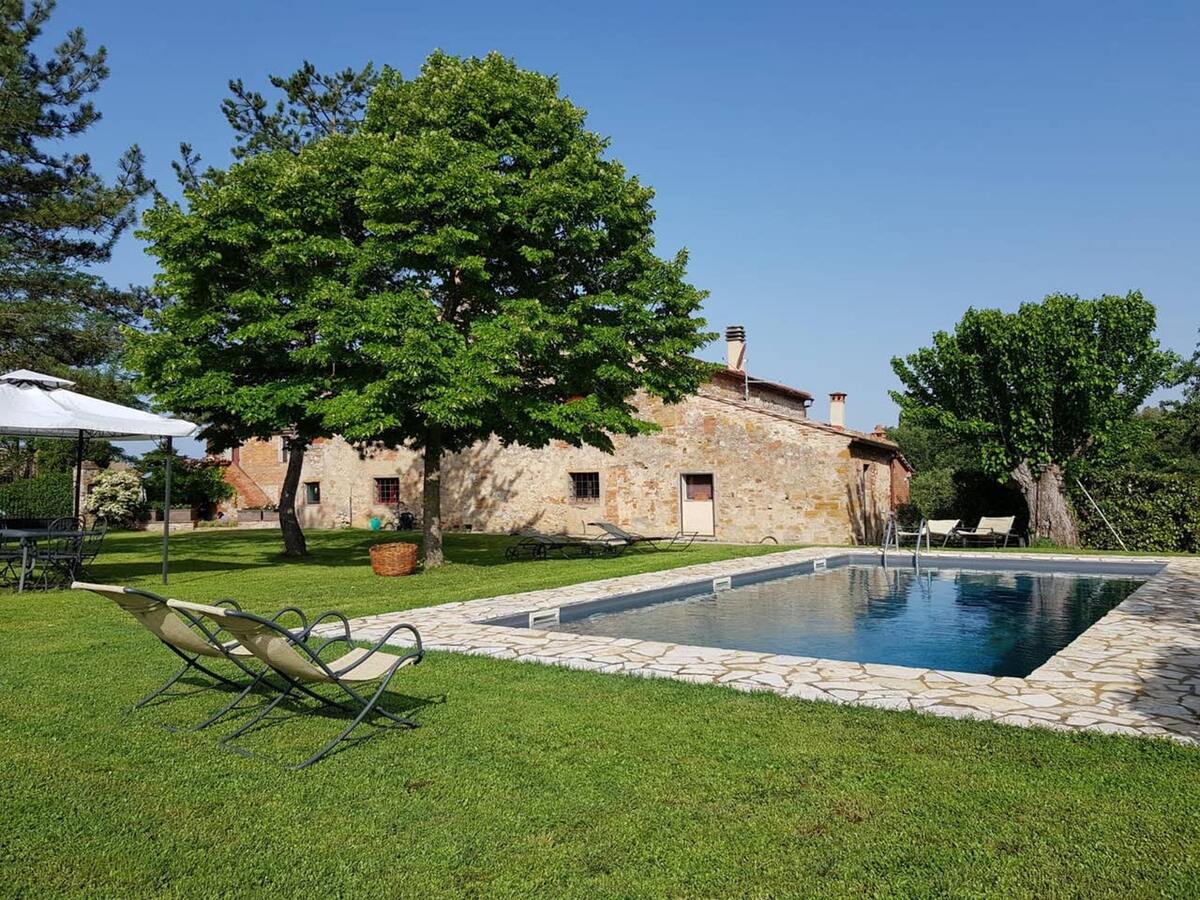 Maison 5 pers. à Trequanda avec piscine et jardin - Photo 1
