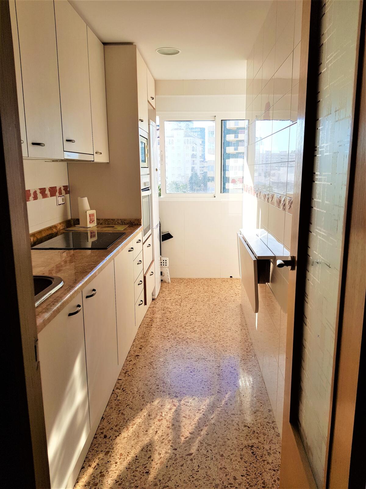 Appartement 90 m² vue mer et montagne à Tavernes - Photo 14