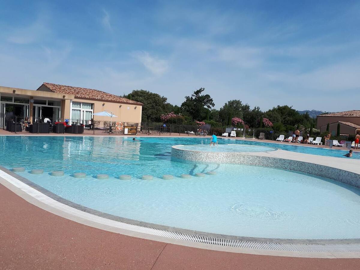 Maison 6 pers. à Aubignan, piscine partagée avril-octobre - Photo 1