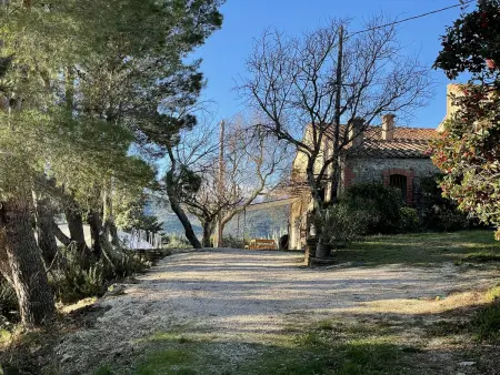 Villa avec piscine privée et vue montagne à Castelnou, 6 pers. : photo 8