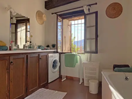 Villa avec piscine privée et vue montagne à Castelnou, 6 pers. : photo 12