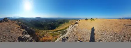 Villa avec piscine privée et vue montagne à Castelnou, 6 pers. : photo 26