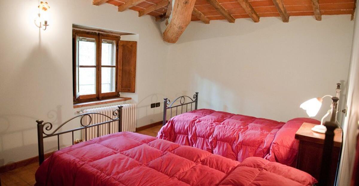 Appartement 6 pers., piscine saisonnière à Caprese Michelangelo - Photo 8