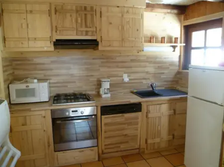 Maison avec cheminée et vue montagne à Notre-Dame-de-Bellecombe : photo 9