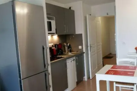 Appartement vue mer avec piscine partagée à Six-Fours-les-Plages : photo 6