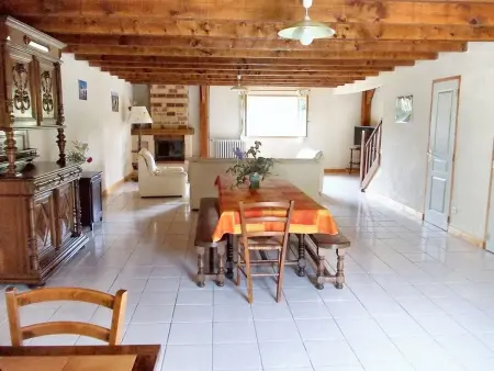 Charmante maison à Sarrazac avec piscine privée - Photo 3