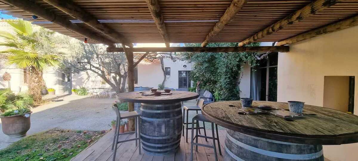 Villa 11 chambres avec piscine privée à Saint-Gilles, 26 personnes - Photo 11