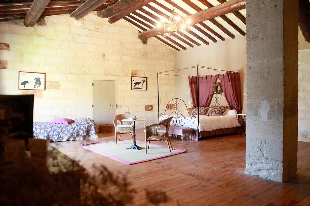 Villa 11 chambres avec piscine privée à Saint-Gilles, 26 personnes - Photo 13