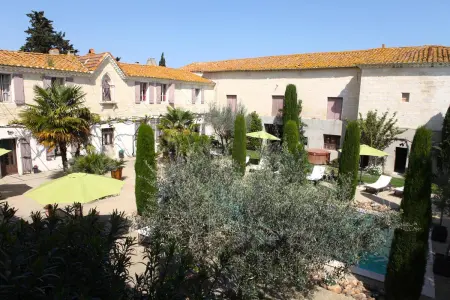 Villa spacieuse et charmante à Saint-Gilles avec piscine privée - Photo 6
