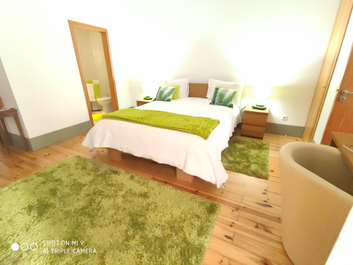 Appartement 50 m² avec balcon, parking inclus à Guimarães - Photo 2