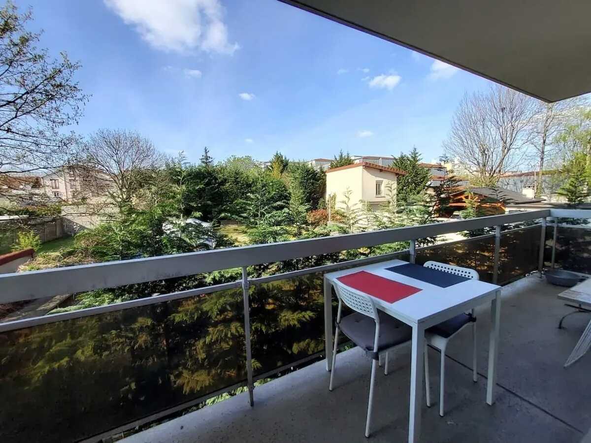 Studio 24 m² avec terrasse aux Pavillons-sous-Bois - Photo 3