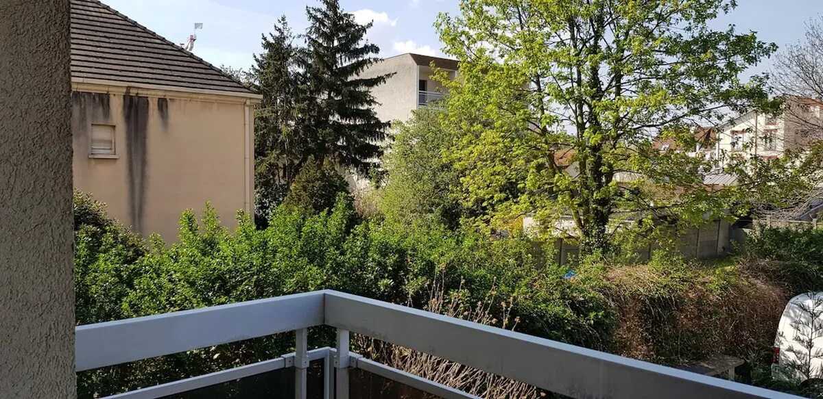Studio 24 m² avec terrasse aux Pavillons-sous-Bois - Photo 4
