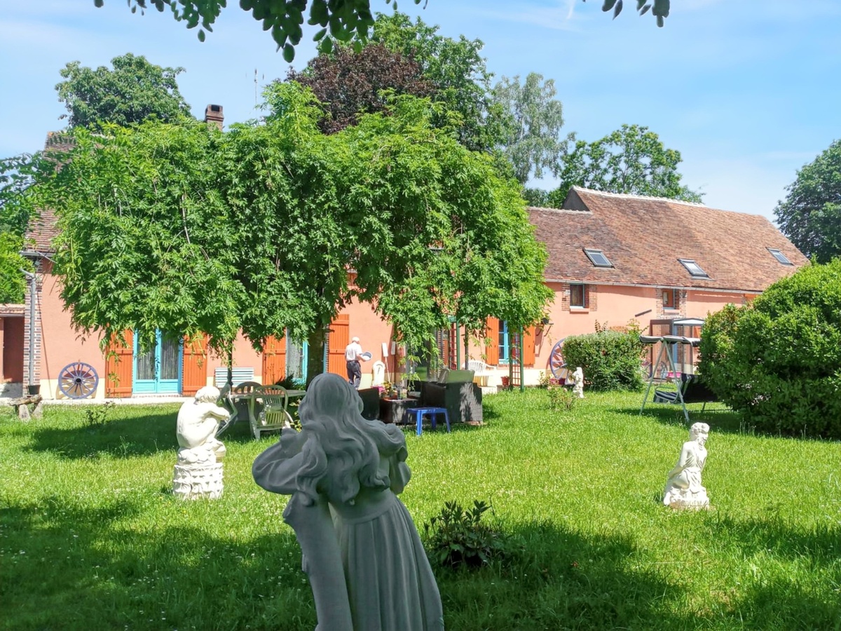 Maison 87 m² avec jardin de 1000 m², Charny-Orée-de-Puisaye - Photo 1