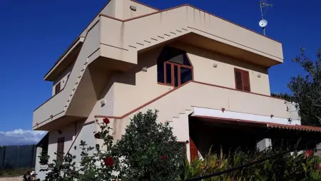 Location appartement à Menfi, Appartement charmant Menfi vue mer