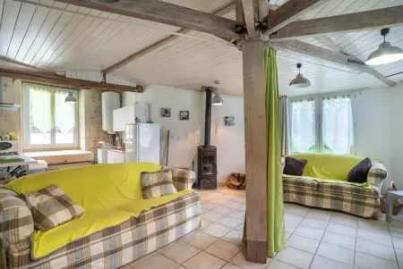 Maison charmante à La Bretonnière-la-Claye avec jardin clos - Photo 2