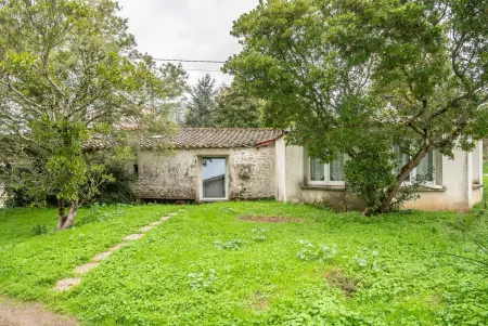 Maison charmante à La Bretonnière-la-Claye avec jardin clos - Photo 5