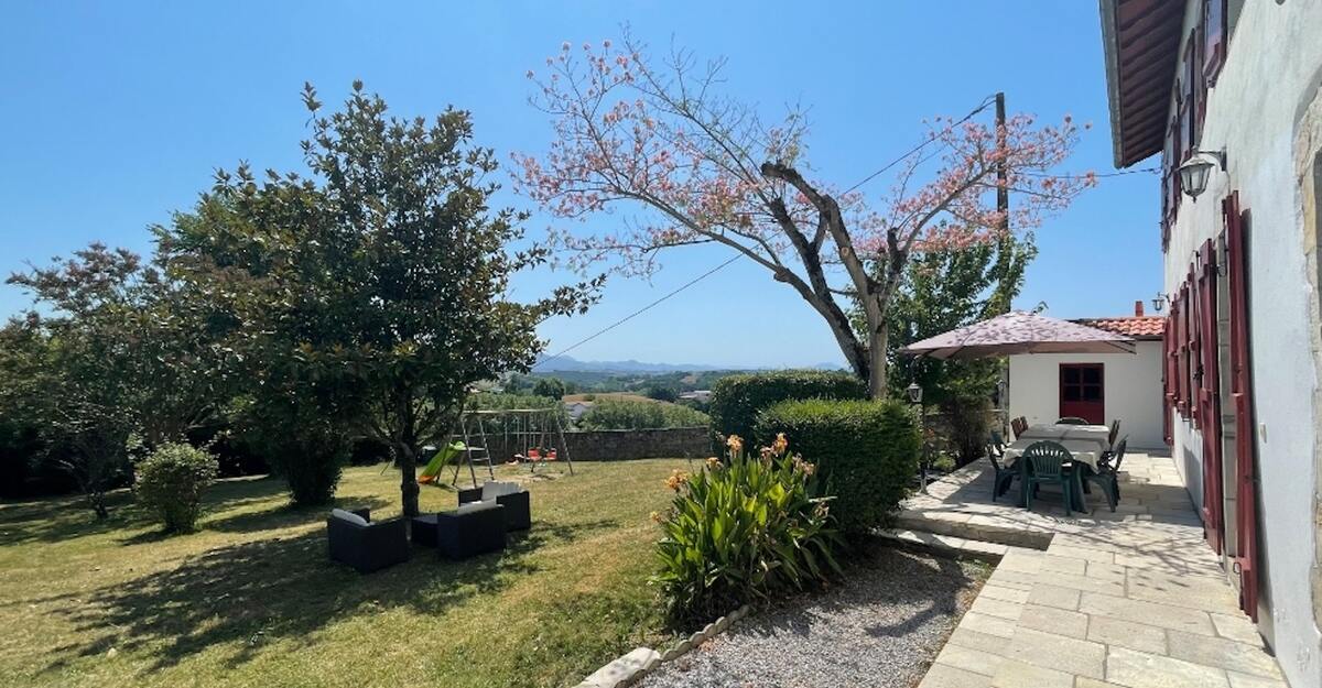 Maison 11 pers. à Bardos, vue montagne & jardin jeux - Photo 4