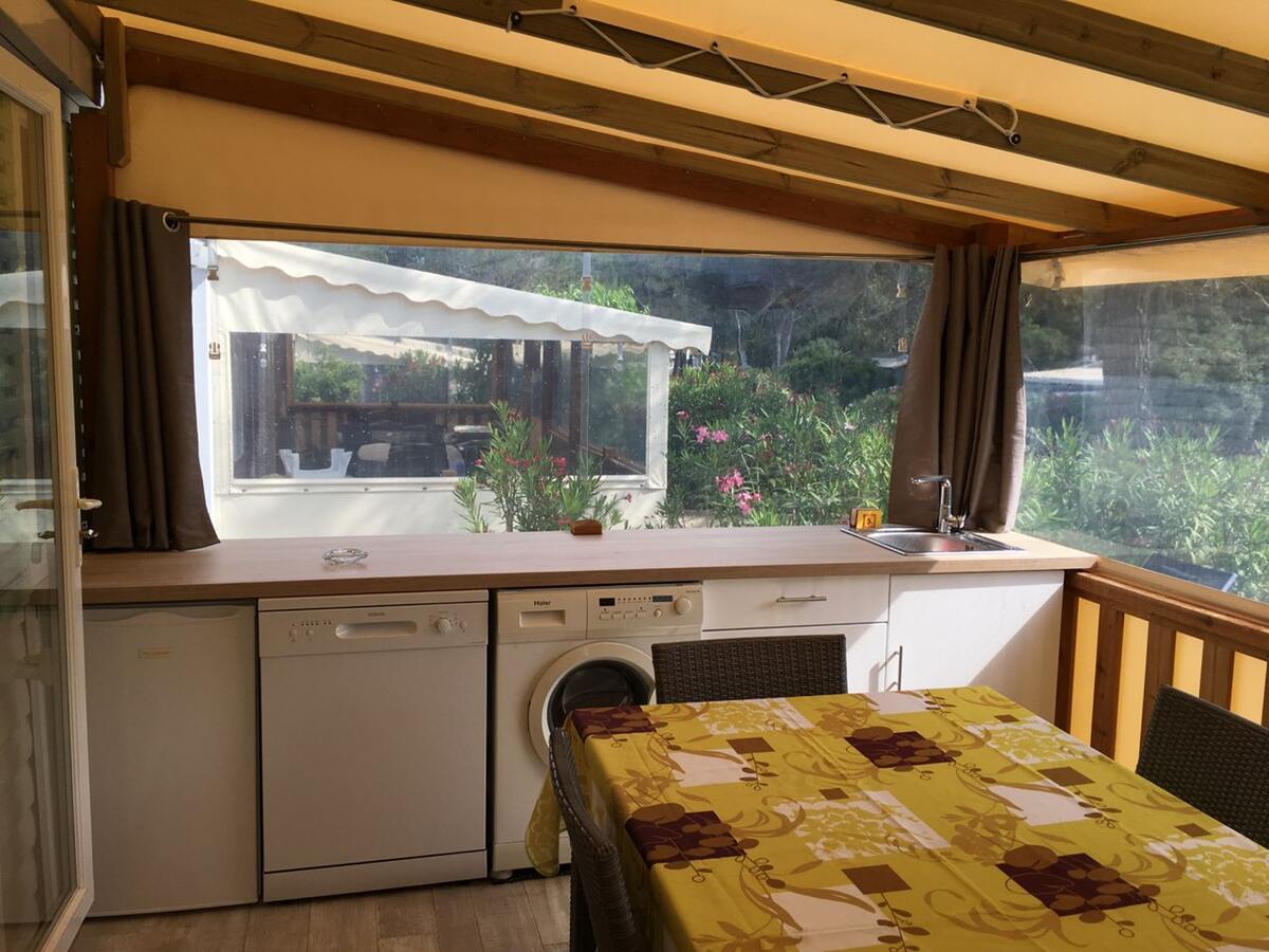 Bungalow 8 personnes à Puget-sur-Argens, piscine et terrasse - Photo 1