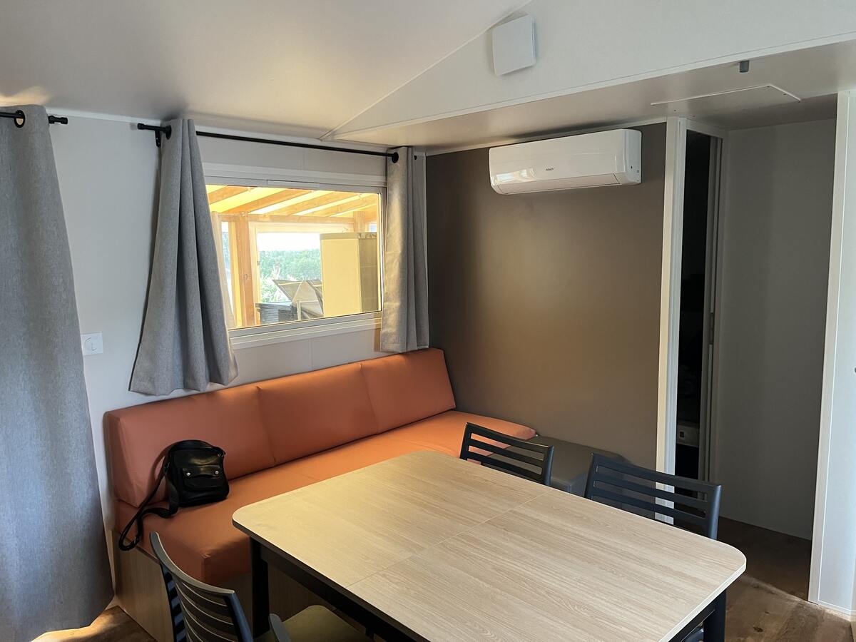 Bungalow 8 personnes à Puget-sur-Argens, piscine et terrasse - Photo 7