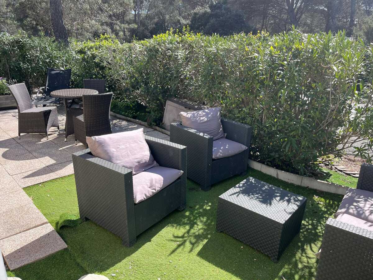 Bungalow 8 personnes à Puget-sur-Argens, piscine et terrasse - Photo 29