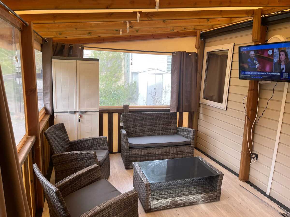 Bungalow 8 personnes à Puget-sur-Argens, piscine et terrasse - Photo 35