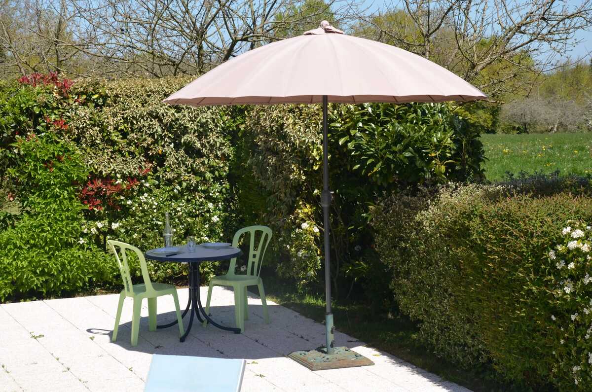 Maison 2 pers. à Botsorhel, jardin clôturé et barbecue - Photo 2