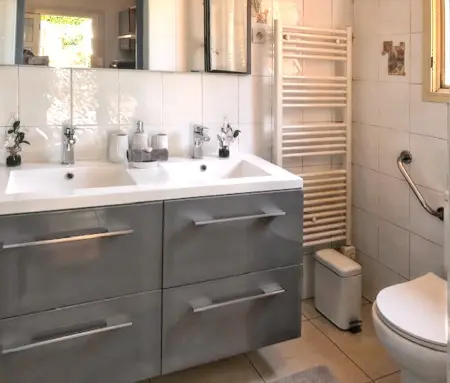 Appartement avec terrasse, jardin clos et vue mer à Collioure : photo 11