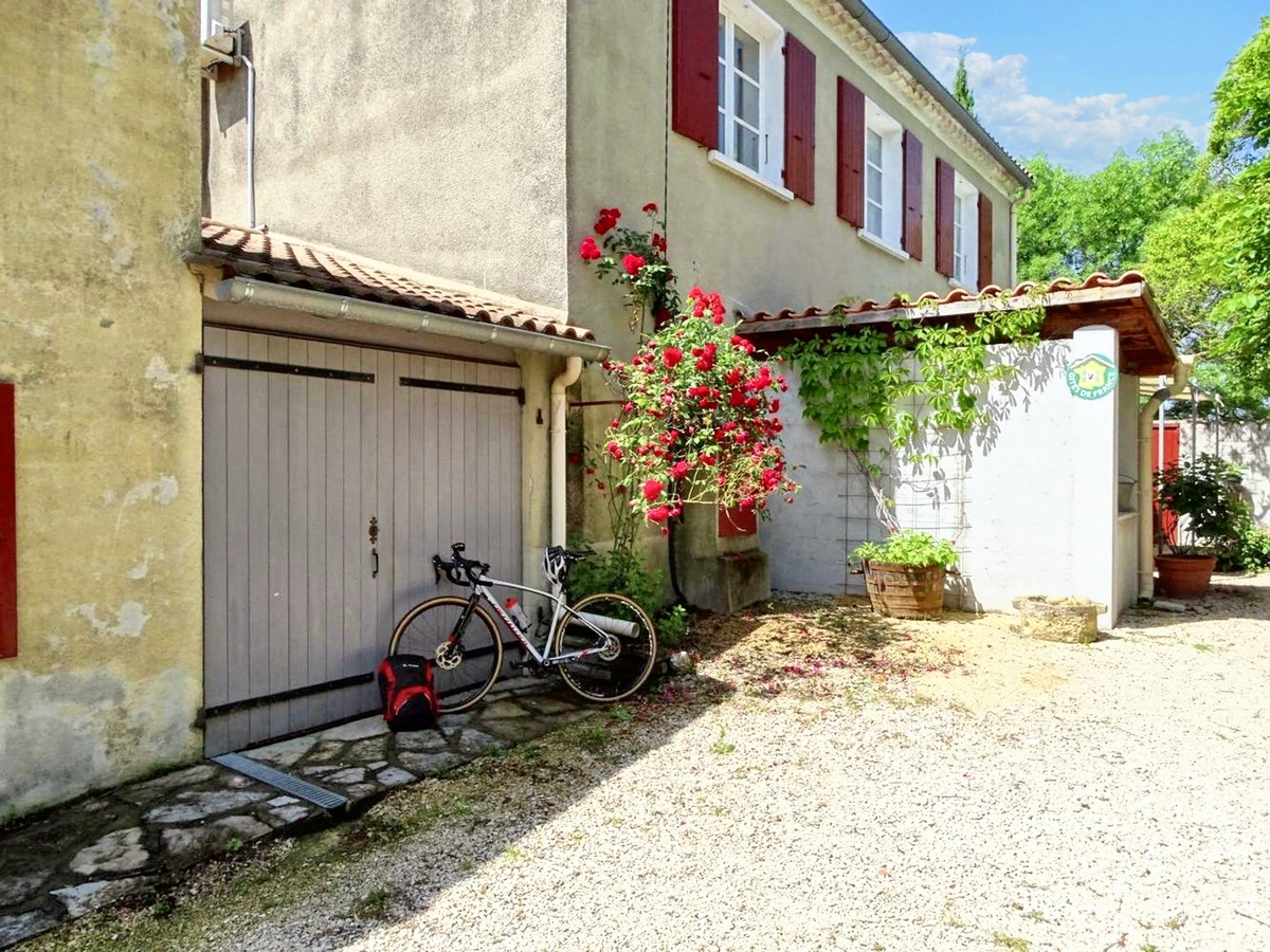 Maison 65 m² à Cardet, piscine saisonnière et terrasse - Photo 4
